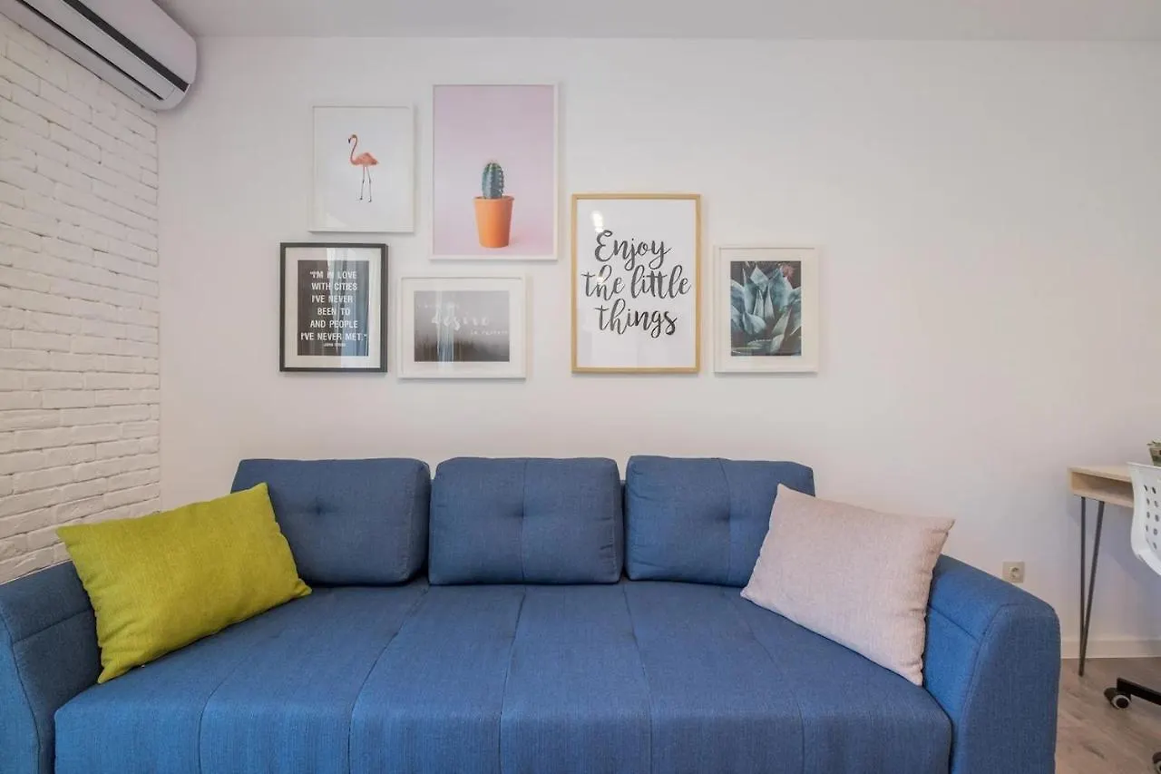 Quiet & Airy Modern Apt. Top Centre Free Parking Sofia 0*,  Bulgaria