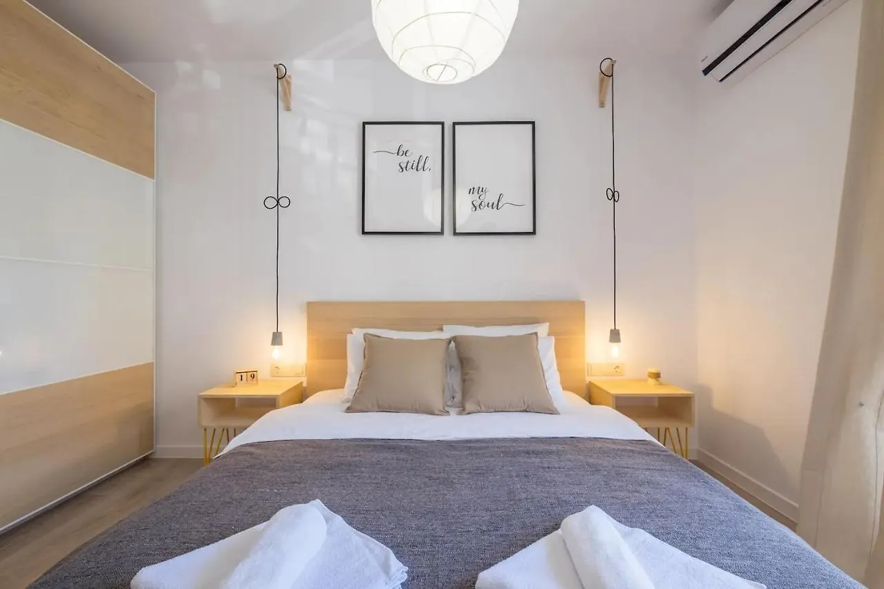 Quiet & Airy Modern Apt. Top Centre Free Parking Sofia