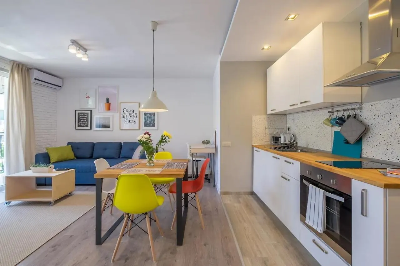 Quiet & Airy Modern Apt. Top Centre Free Parking Sofia